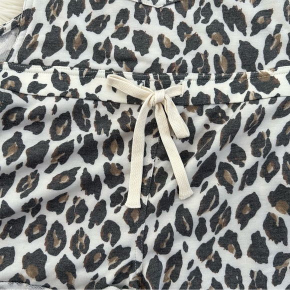 Cheetah Overall Romper - Picture 4 of 6